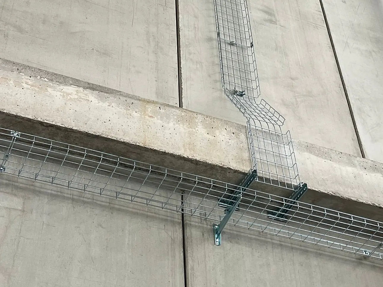 Caniveaux à grille sur mesure