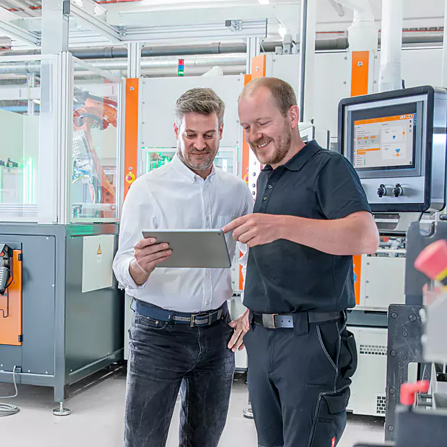 PPL_IIoT_Appl_Service_HMI_Tablet_1_1000x1000px.jpg
