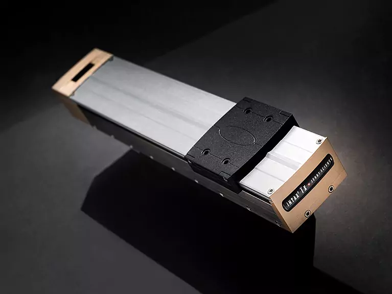 INTAX® – Linearmotorachse mit integriertem Servocontroller